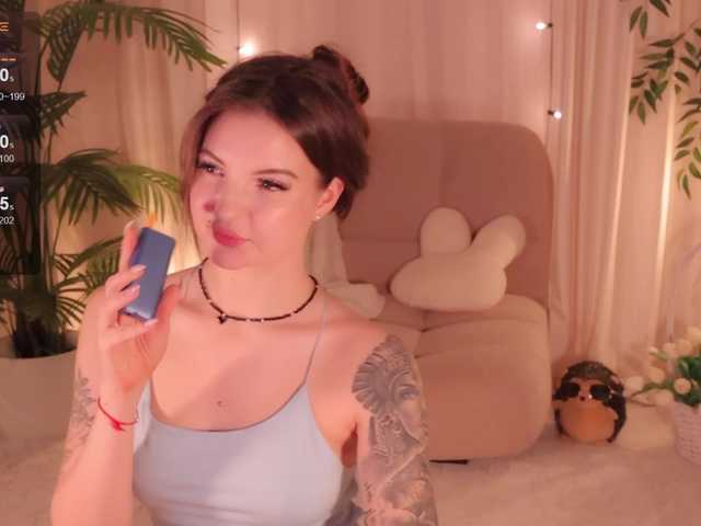 Bannanaa live cam on BongaCams