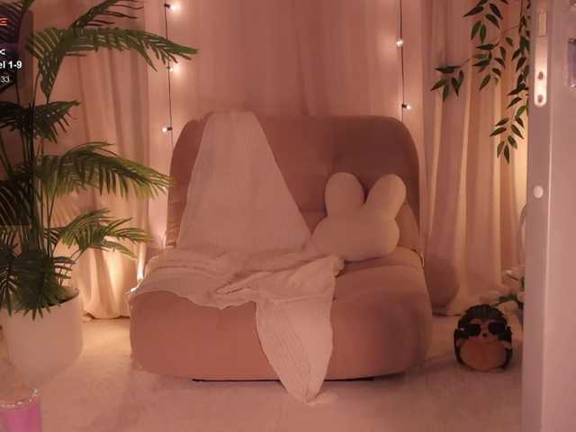 Bannanaa live cam on BongaCams