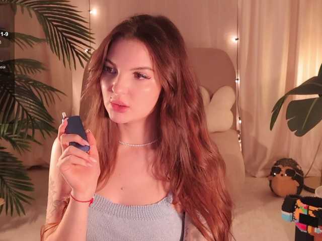 Bannanaa live cam on BongaCams