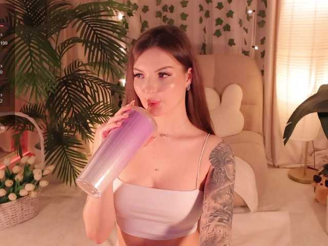 Bannanaa live cam on BongaCams