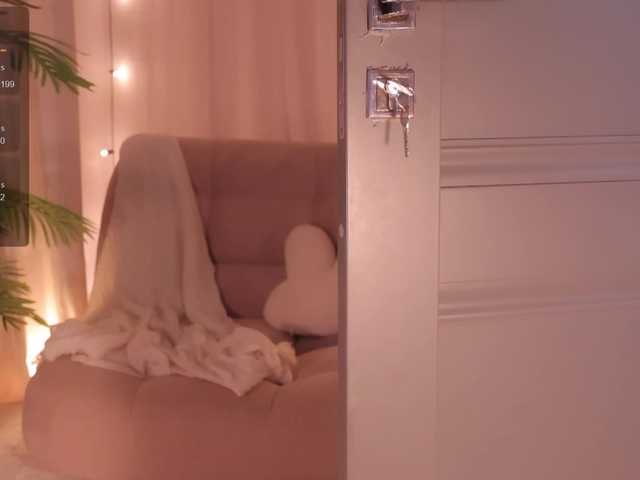 Bannanaa live cam on BongaCams