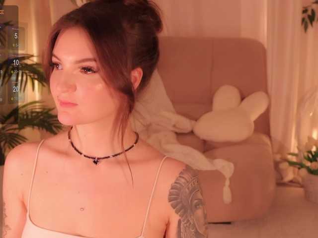 Bannanaa live cam on BongaCams
