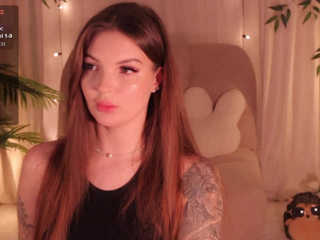 Bannanaa live cam on BongaCams