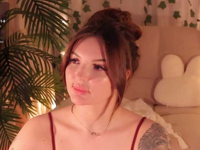 Bannanaa live cam on BongaCams