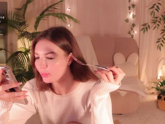 Bannanaa live cam on BongaCams