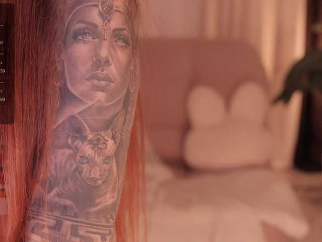 Bannanaa live cam on BongaCams
