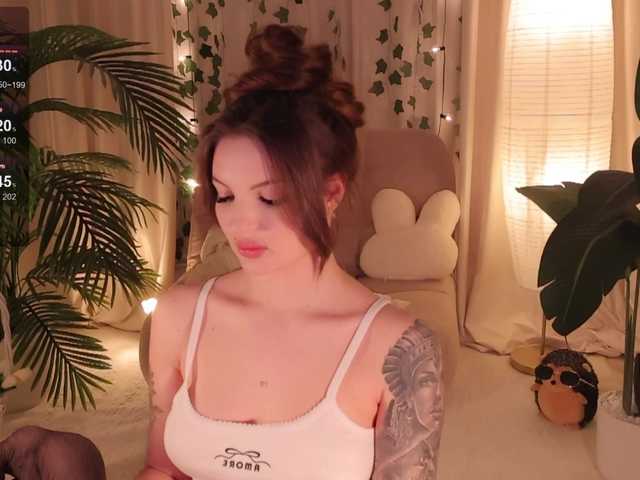 Bannanaa live cam on BongaCams