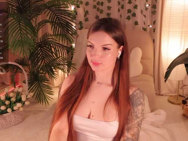 Bannanaa live cam on BongaCams