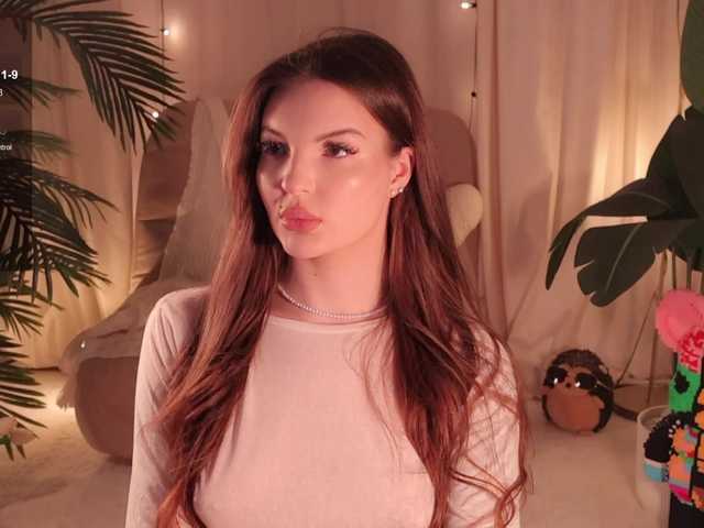 Bannanaa live cam on BongaCams