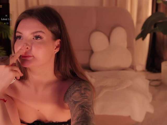 Bannanaa live cam on BongaCams