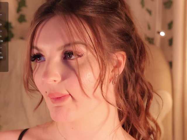 Bannanaa live cam on BongaCams
