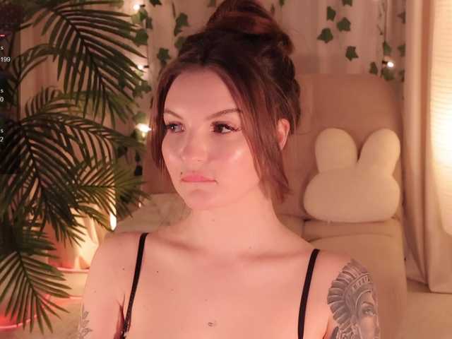 Bannanaa live cam on BongaCams