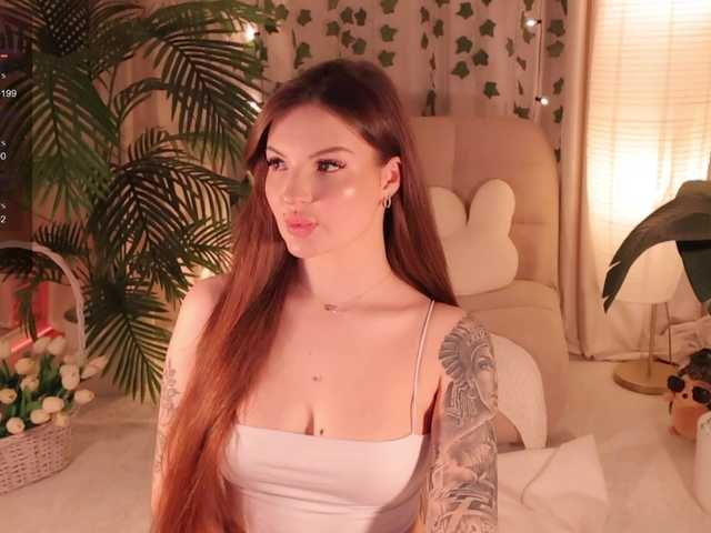 Bannanaa live cam on BongaCams
