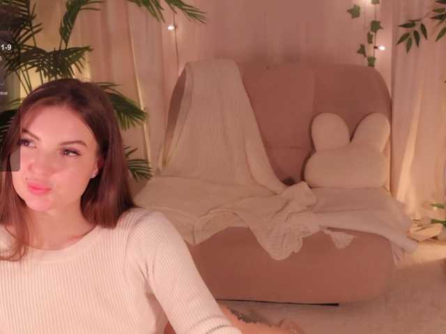 Bannanaa live cam on BongaCams