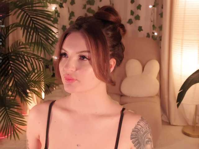 bannanaa live sex show