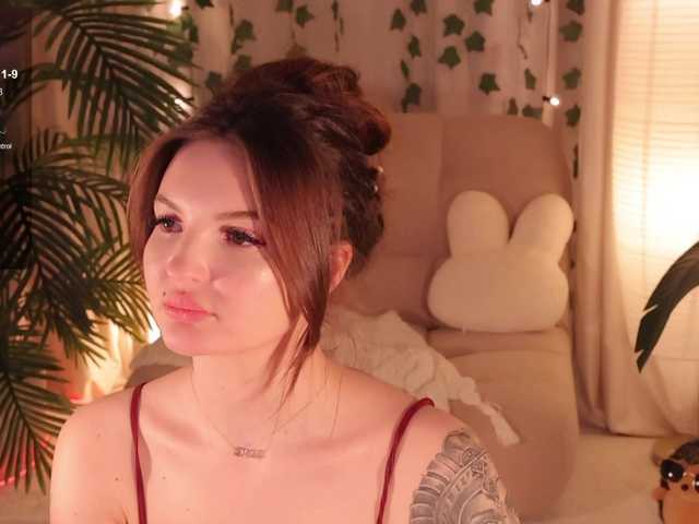 Bannanaa live cam on BongaCams