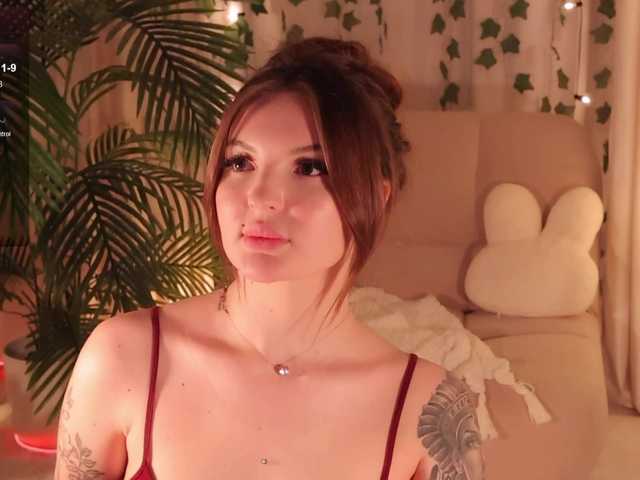Bannanaa live cam on BongaCams