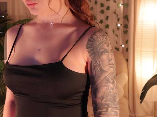 Bannanaa live cam on BongaCams