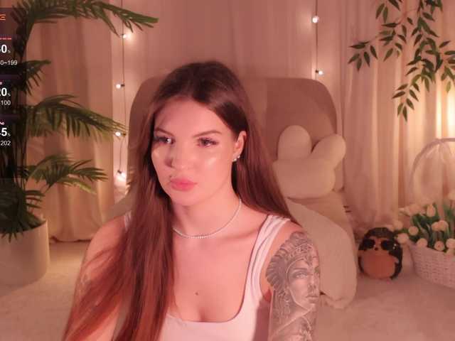 Bannanaa live cam on BongaCams