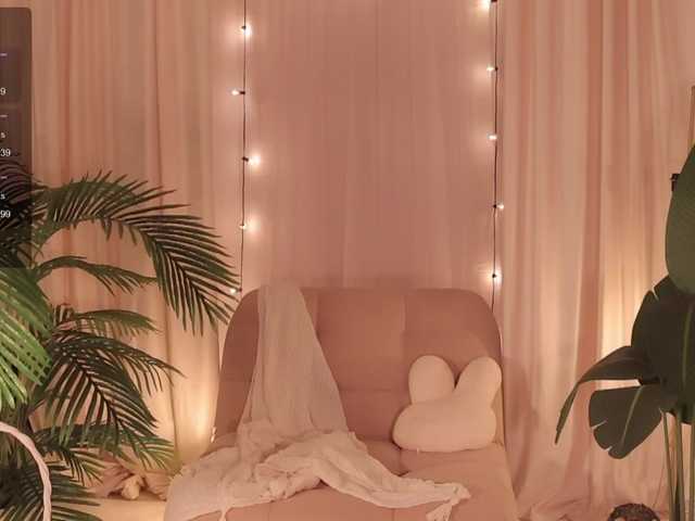 Bannanaa live cam on BongaCams