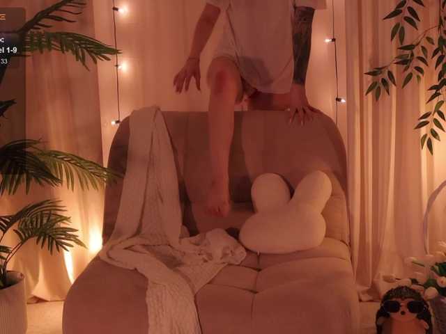 Bannanaa live cam on BongaCams