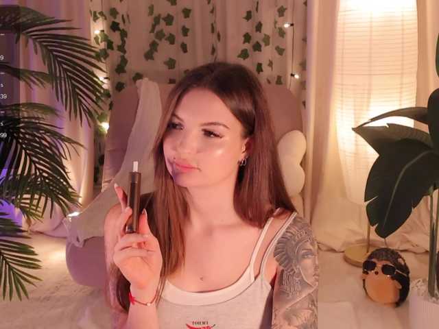 Bannanaa live cam on BongaCams