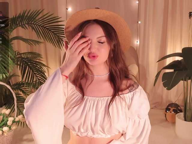 Bannanaa live cam on BongaCams