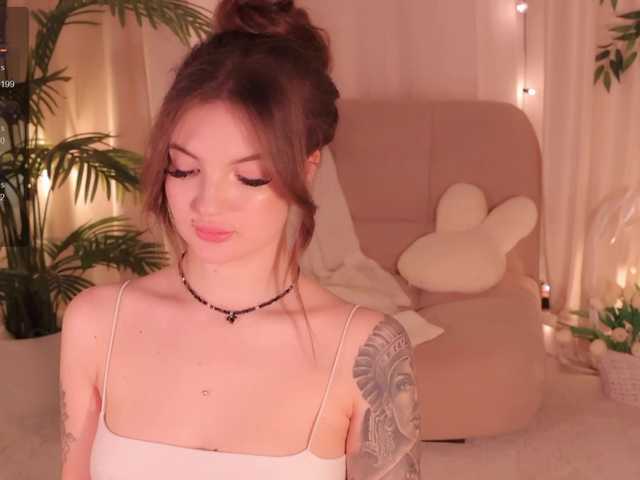 Bannanaa live cam on BongaCams