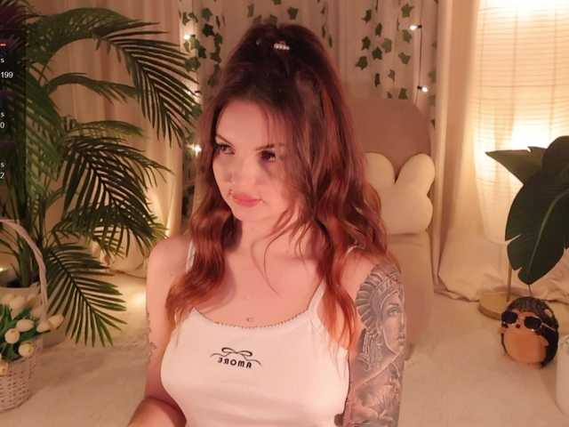 Bannanaa live cam on BongaCams
