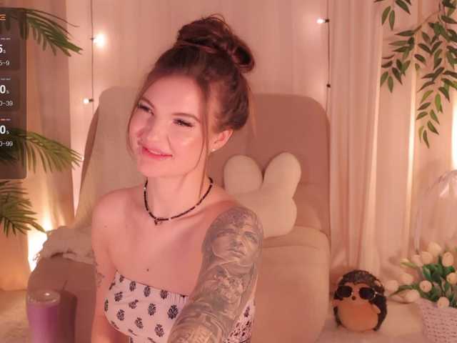 Bannanaa live cam on BongaCams