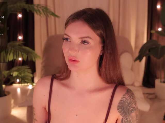 Bannanaa live cam on BongaCams