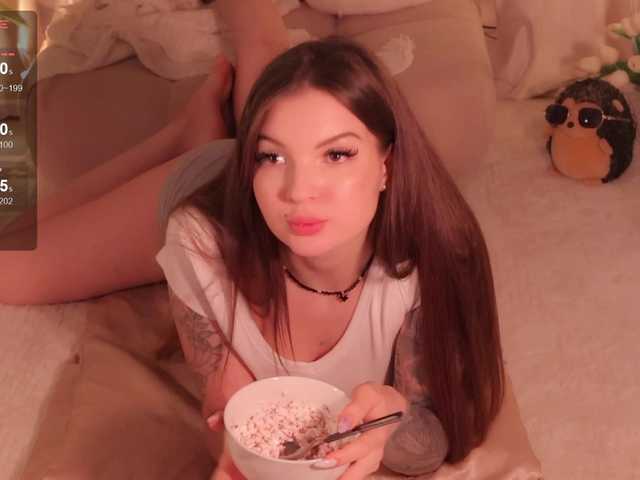 Bannanaa live cam on BongaCams
