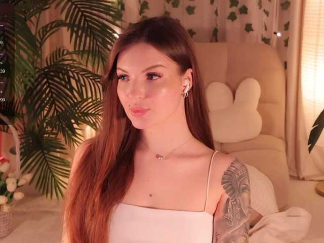 Bannanaa live cam on BongaCams
