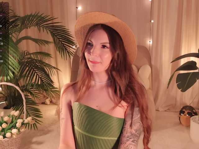 Bannanaa live cam on BongaCams