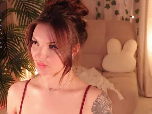 Bannanaa live cam on BongaCams