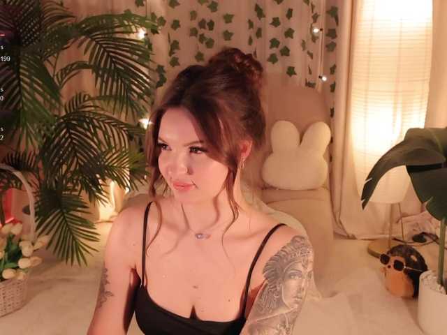 Bannanaa live cam on BongaCams
