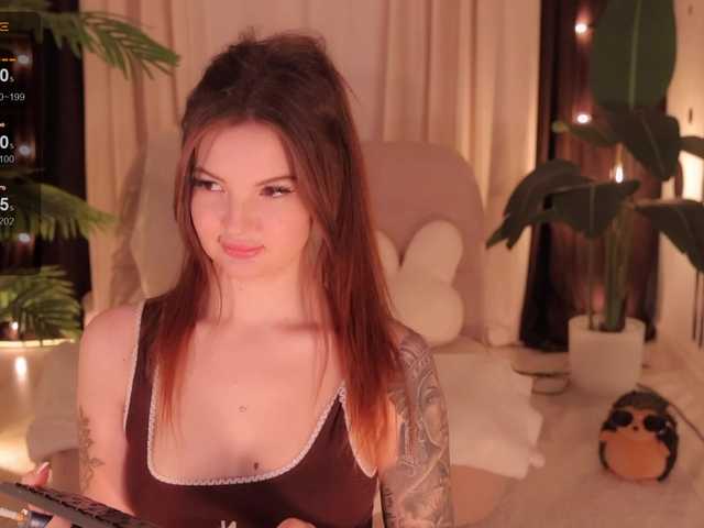 Bannanaa live cam on BongaCams