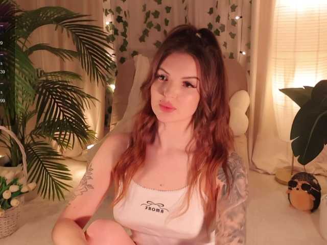 Bannanaa live cam on BongaCams