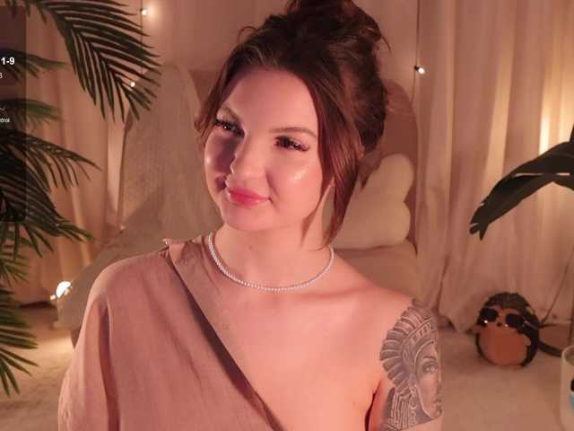 Bannanaa live cam on BongaCams