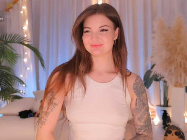 Bannanaa, live now on BongaCams