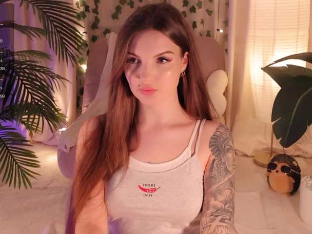 Bannanaa live cam on BongaCams