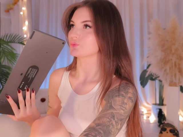 Bannanaa, live now on BongaCams