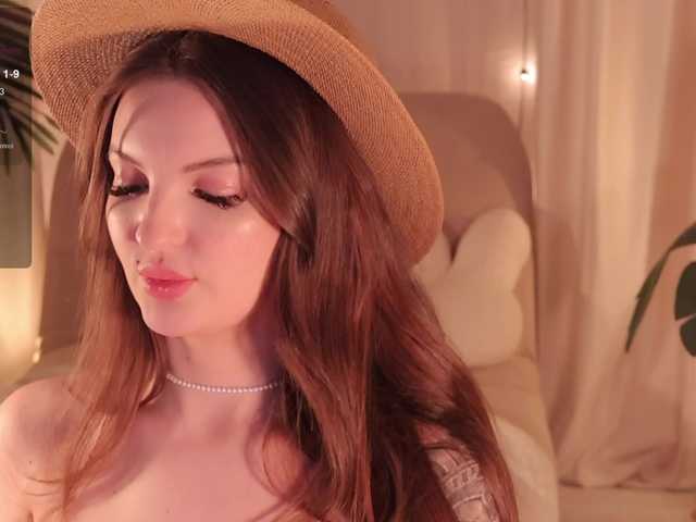 Bannanaa live cam on BongaCams