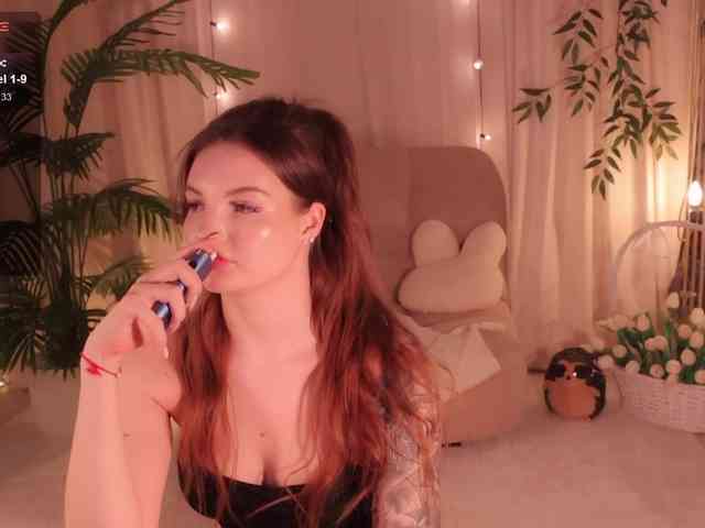 Bannanaa Sex Cam Show