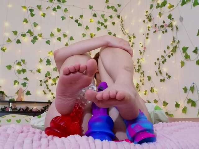 candy-floss live sex show