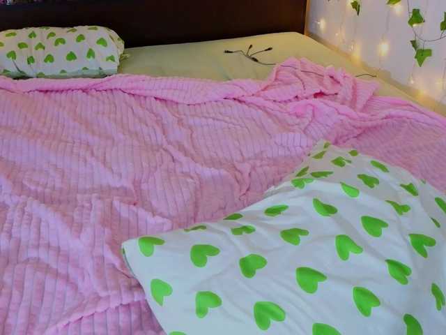 Candy-Floss live cam on BongaCams