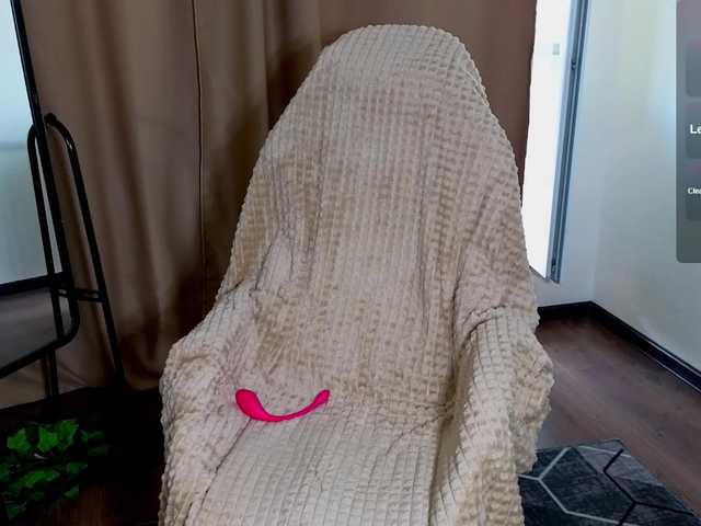 Candy-Floss live cam on BongaCams