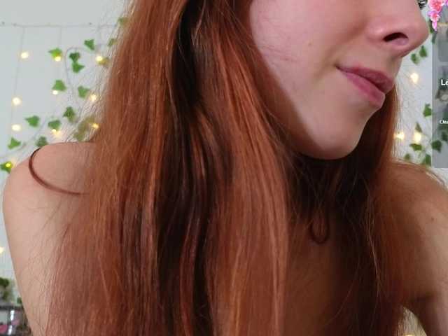 Candy-Floss live cam on BongaCams