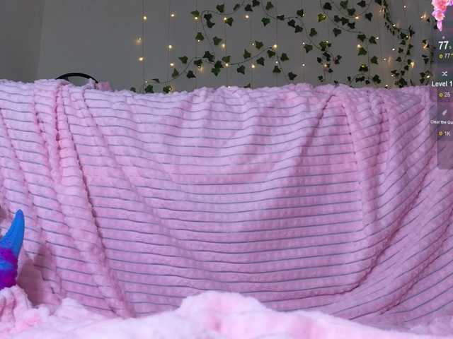 Candy-Floss live cam on BongaCams