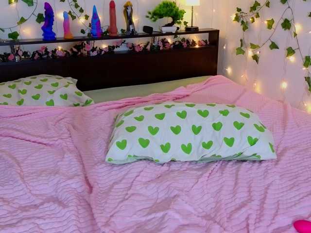 Candy-Floss live cam on BongaCams